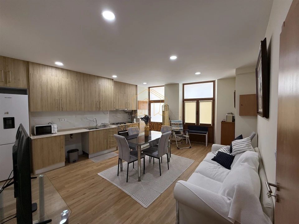 Moradia T4 para Venda em Buarcos Foto 1