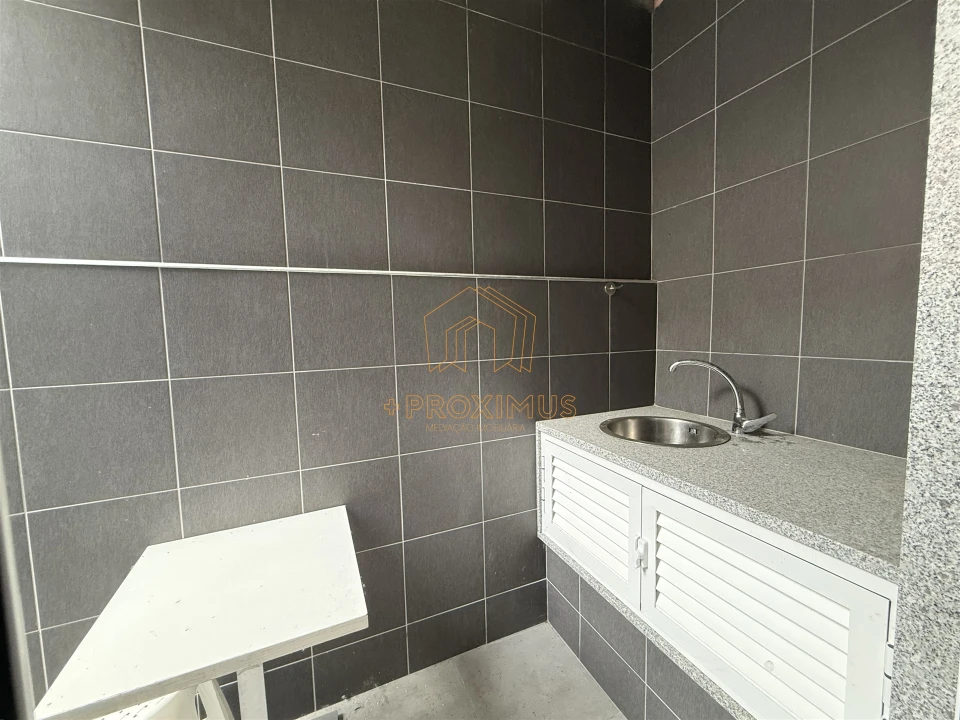 Moradia T4 para Venda em Buarcos Foto 27