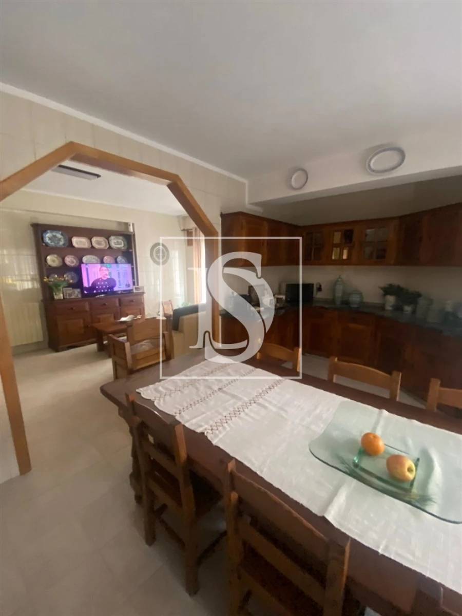 Apartamento T5 para Venda em Macedo de Cavaleiros Foto 17