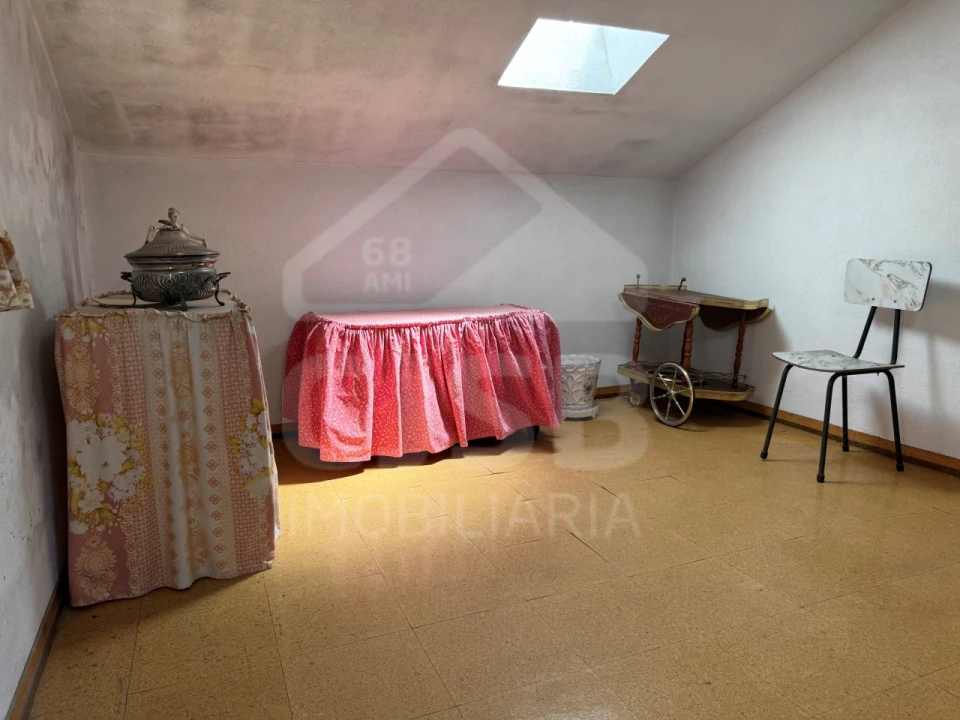 Moradia T3 para Venda em Benavente Foto 13