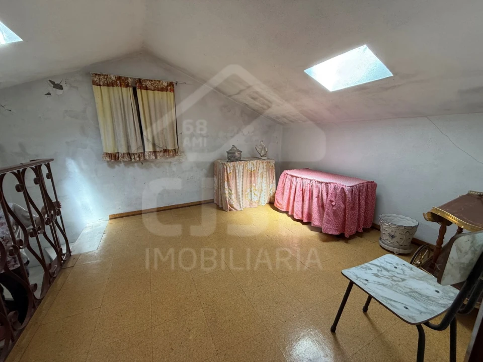 Moradia T3 para Venda em Benavente Foto 14
