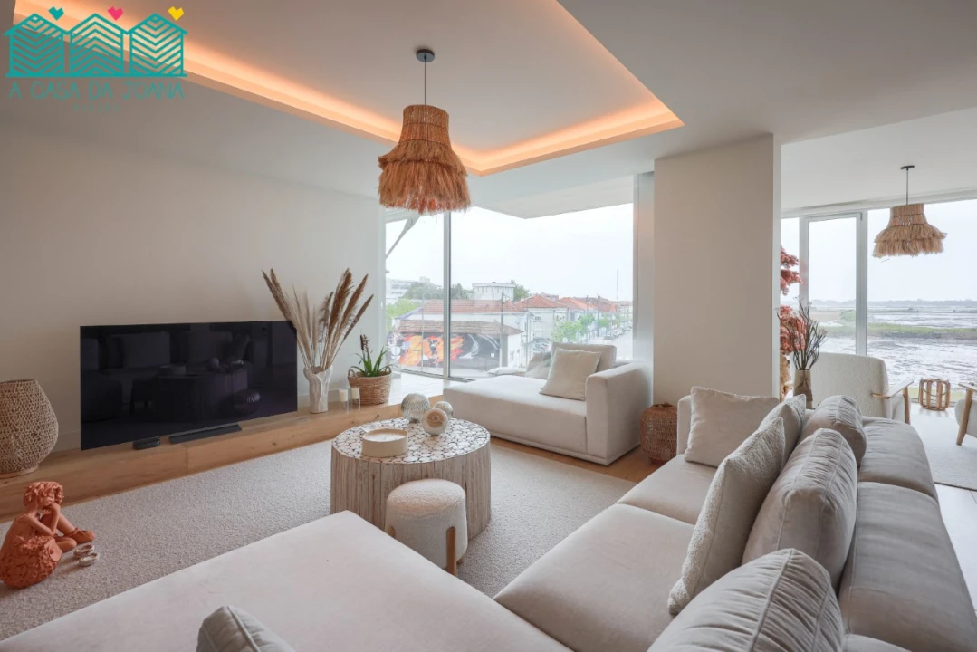 Apartamento T4 para Arrendamento em Glória e Vera Cruz Foto 5