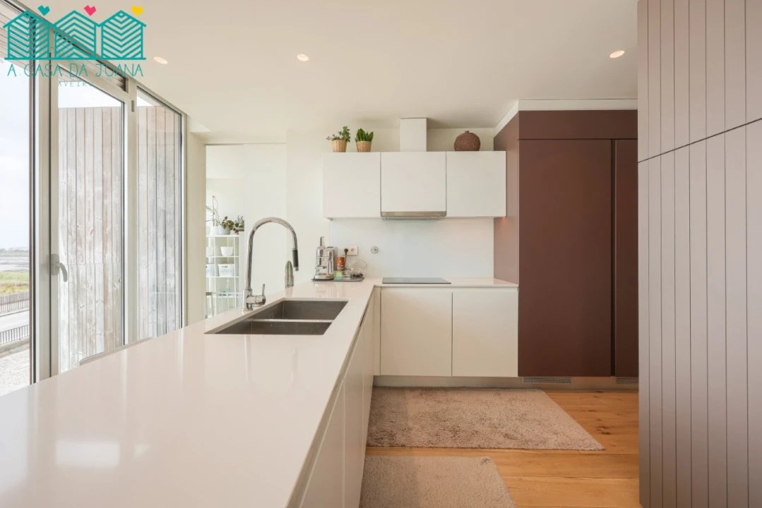 Apartamento T4 para Arrendamento em Glória e Vera Cruz Foto 18
