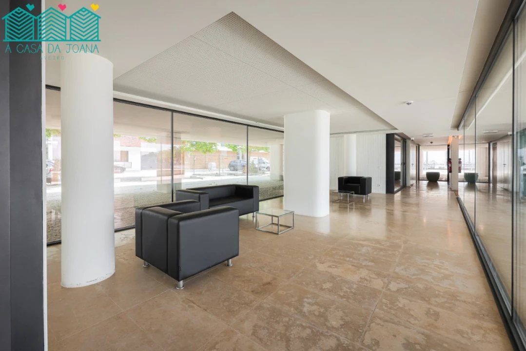Apartamento T4 para Arrendamento em Glória e Vera Cruz Foto 53