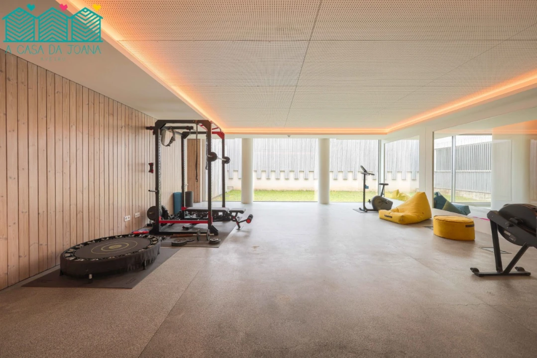 Apartamento T4 para Arrendamento em Glória e Vera Cruz Foto 54