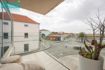 Apartamento T4 para Arrendamento em Glória e Vera Cruz