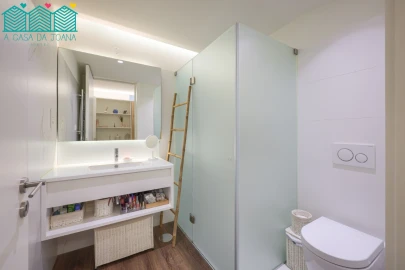 Apartamento T4 para Arrendamento em Glória e Vera Cruz