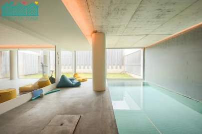 Apartamento T4 para Arrendamento em Glória e Vera Cruz