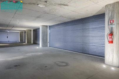 Apartamento T4 para Arrendamento em Glória e Vera Cruz