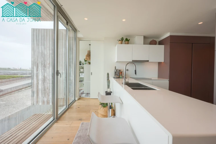 Apartamento T4 para Arrendamento em Glória e Vera Cruz Foto 17