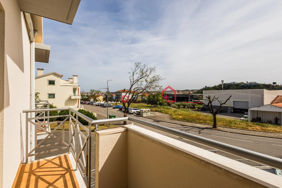 Moradia T4 para Venda em Parceiros e Azoia Foto 15