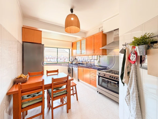 Apartamento T2 para Venda em Samora Correia Foto 2