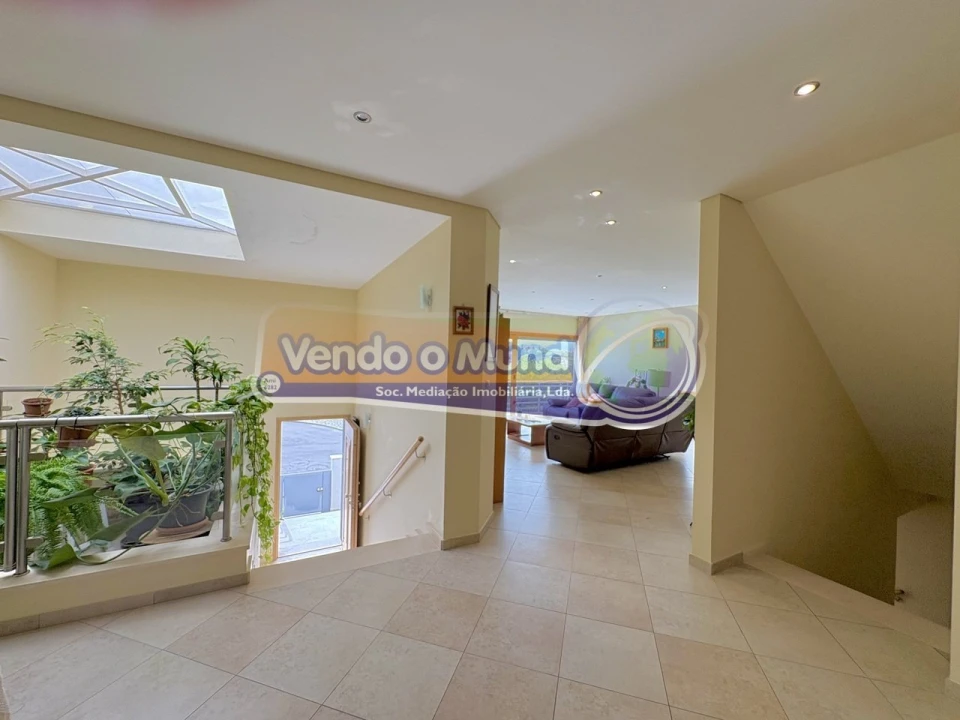 Moradia T4 para Venda em Vila Franca de Xira Foto 3