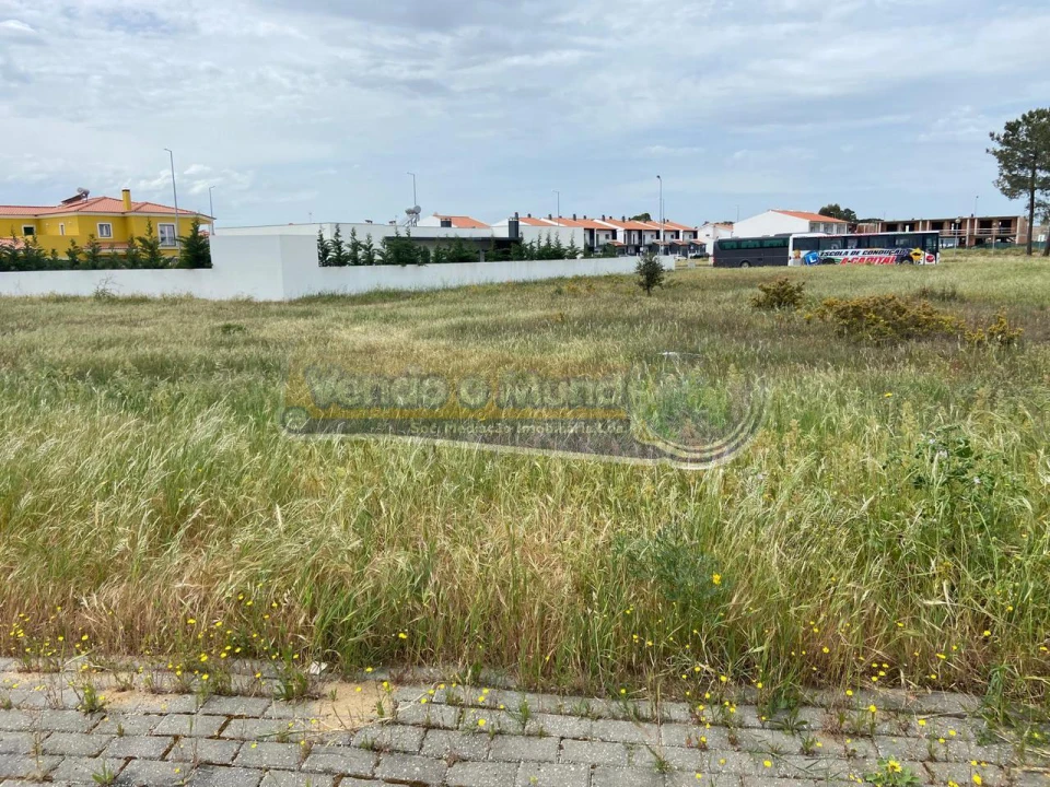 Terreno para Venda em Salvaterra de Magos e Foros de Salvaterra Foto 2