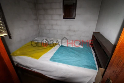 Moradia T4 para Venda em Melres e Medas