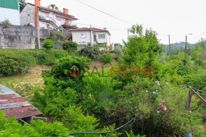 Moradia T4 para Venda em Melres e Medas