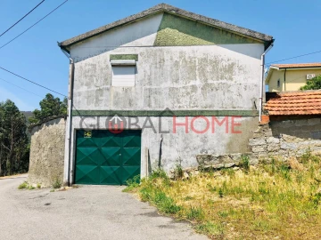 Moradia T5 para Venda em Aguiar de Sousa