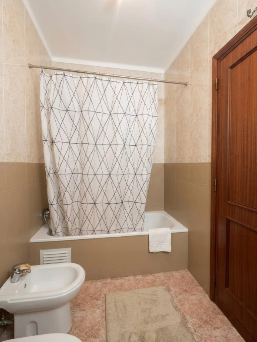 Apartamento T2 para Venda em Gafanha da Nazaré Foto 11