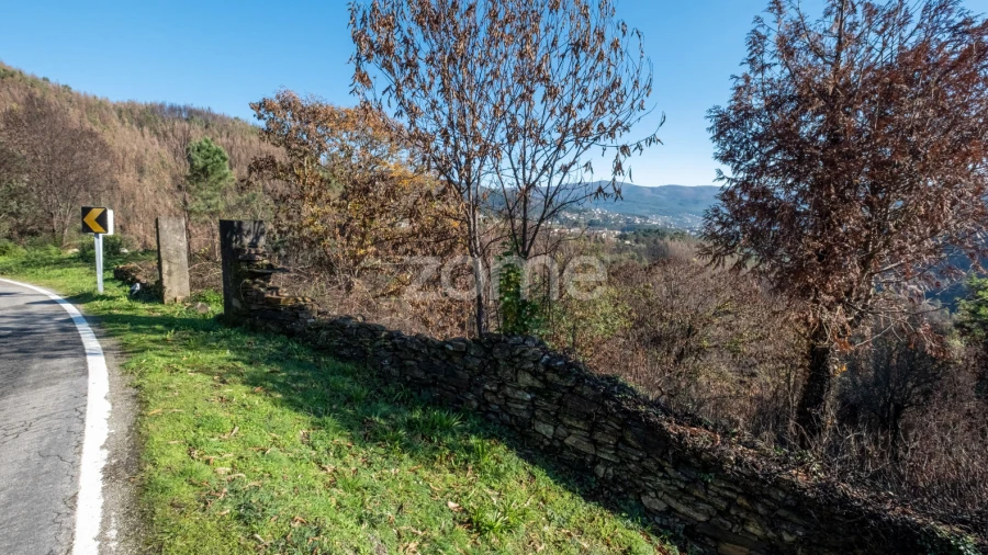 Moradia T2 para Venda em Nespereira
