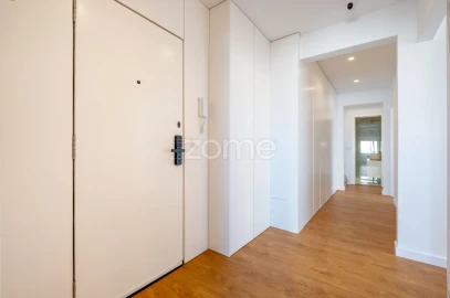 Apartamento T2 para Venda em Póvoa de Varzim, Beiriz e Argivai