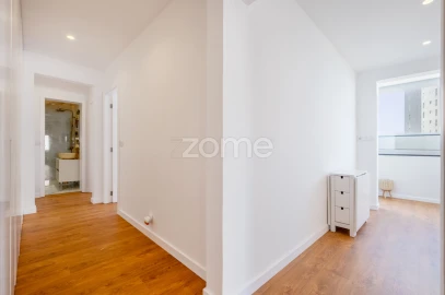 Apartamento T2 para Venda em Póvoa de Varzim, Beiriz e Argivai