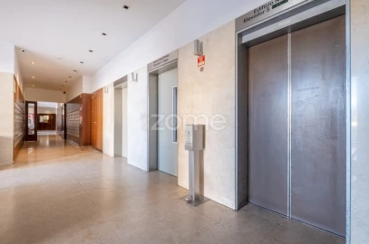 Apartamento T2 para Venda em Póvoa de Varzim, Beiriz e Argivai