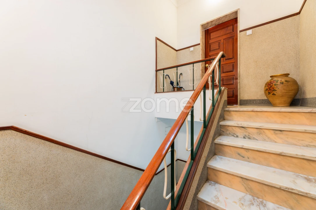 Apartamento T4 para Venda em São Vitor (Braga) Foto 3