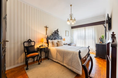 Apartamento T4 para Venda em São Vitor (Braga)