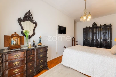 Apartamento T4 para Venda em São Vitor (Braga)