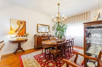 Apartamento T4 para Venda em São Vitor (Braga)