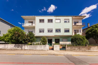 Apartamento T4 para Venda em São Vitor (Braga)