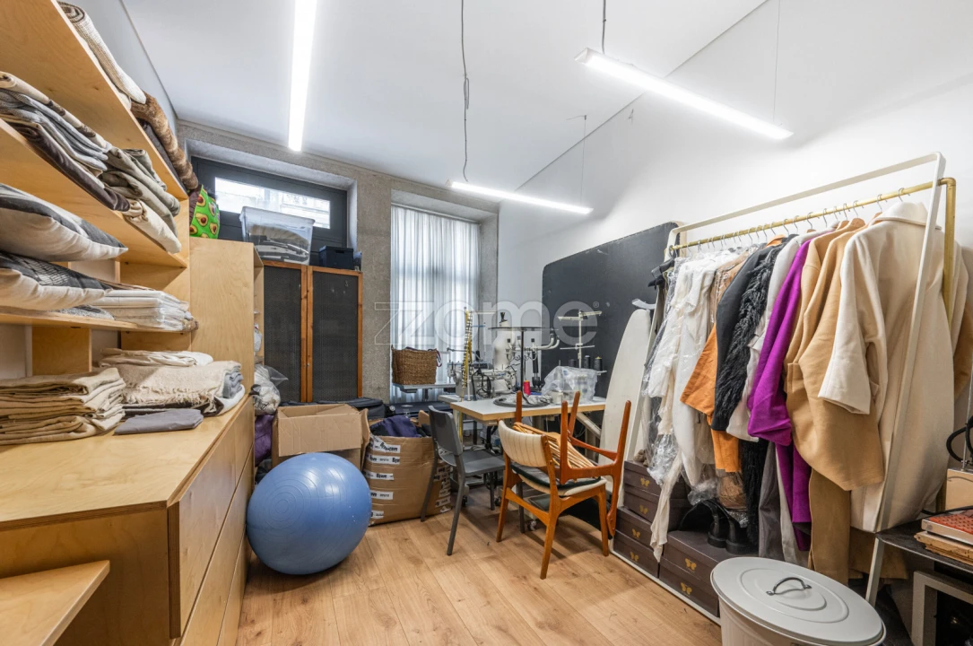 Apartamento T2 para Venda em Bonfim Foto 36
