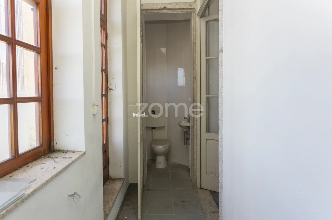Prédio para Venda em Cedofeita, Santo Ildefonso, Sé, Miragaia, São Nicolau e Vitória Foto 31