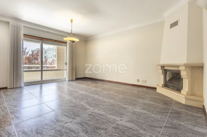 Apartamento T3 para Venda em Aguas Santas