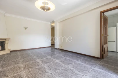 Apartamento T3 para Venda em Aguas Santas