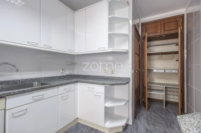 Apartamento T3 para Venda em Aguas Santas