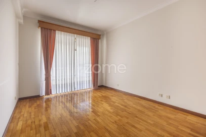 Apartamento T3 para Venda em Aguas Santas