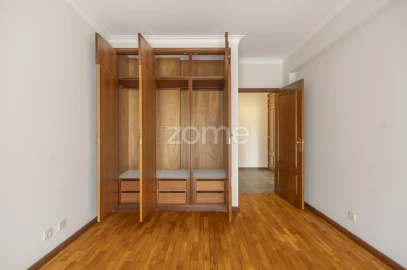 Apartamento T3 para Venda em Aguas Santas