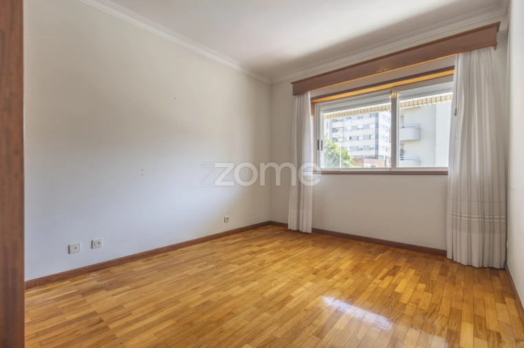 Apartamento T3 para Venda em Aguas Santas Foto 19