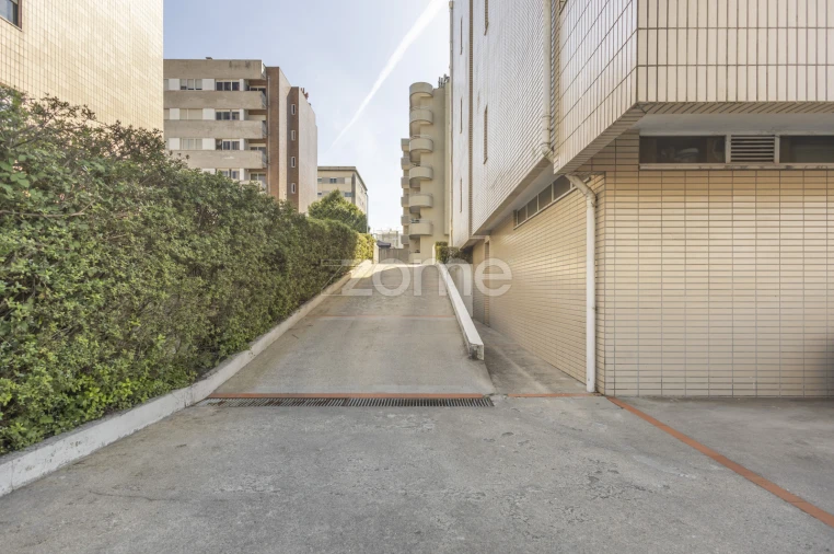 Apartamento T3 para Venda em Aguas Santas Foto 38