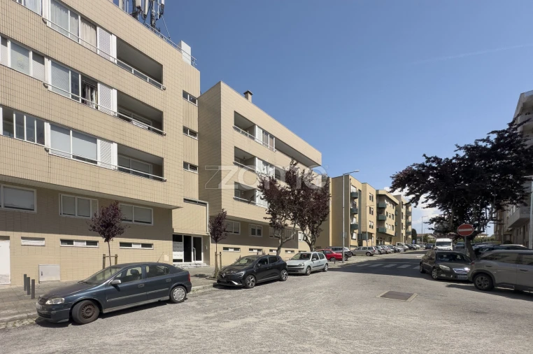 Apartamento T3 para Venda em Aguas Santas Foto 35