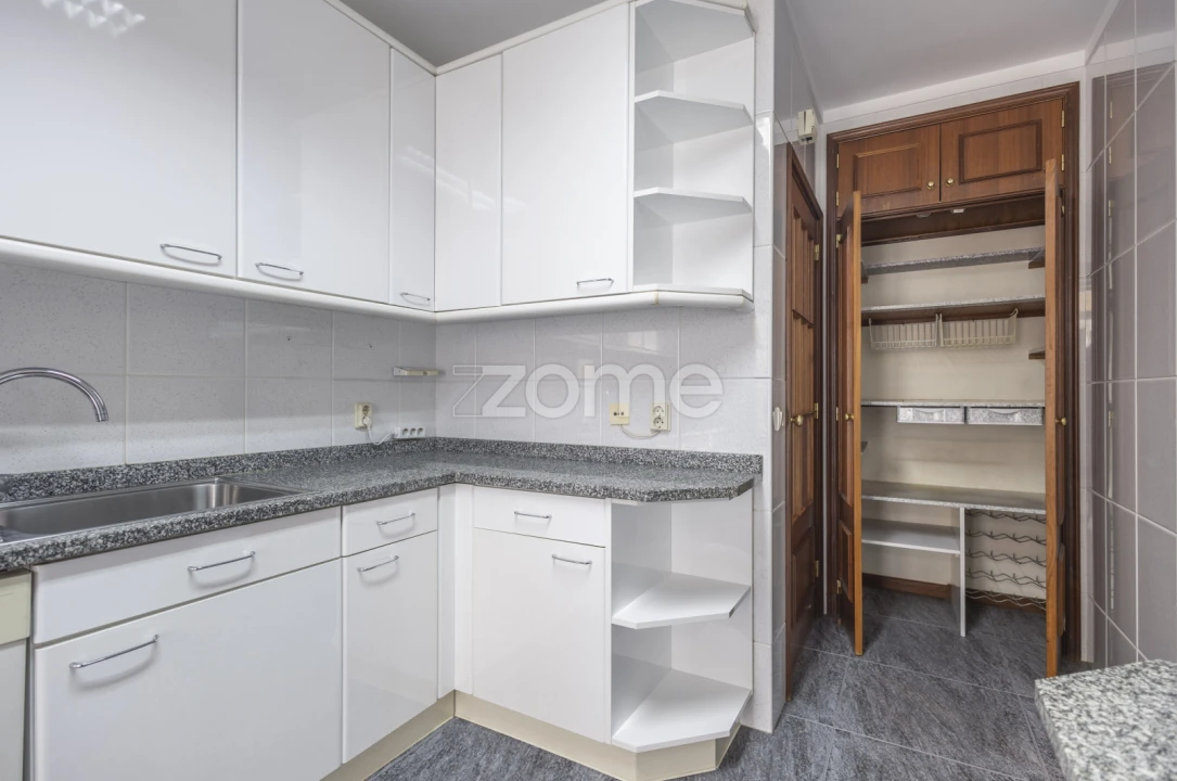 Apartamento T3 para Venda em Aguas Santas Foto 10
