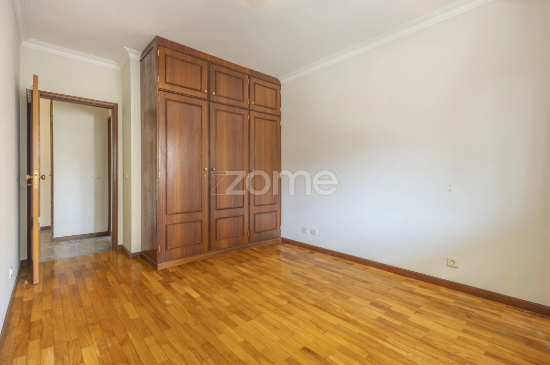 Apartamento T3 para Venda em Aguas Santas Foto 20