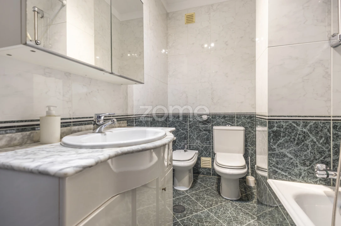 Apartamento T3 para Venda em Aguas Santas Foto 29