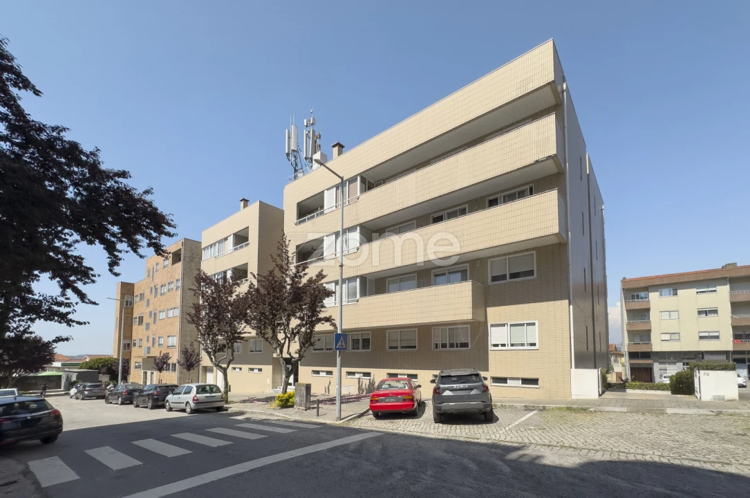 Apartamento T3 para Venda em Aguas Santas Foto 32