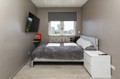 Apartamento T3 para Venda em Ramalde