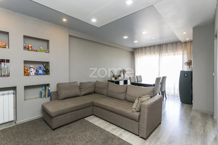 Apartamento T3 para Venda em Ramalde Foto 12