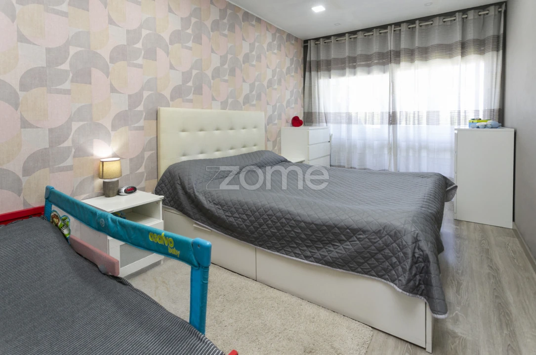 Apartamento T3 para Venda em Ramalde Foto 2