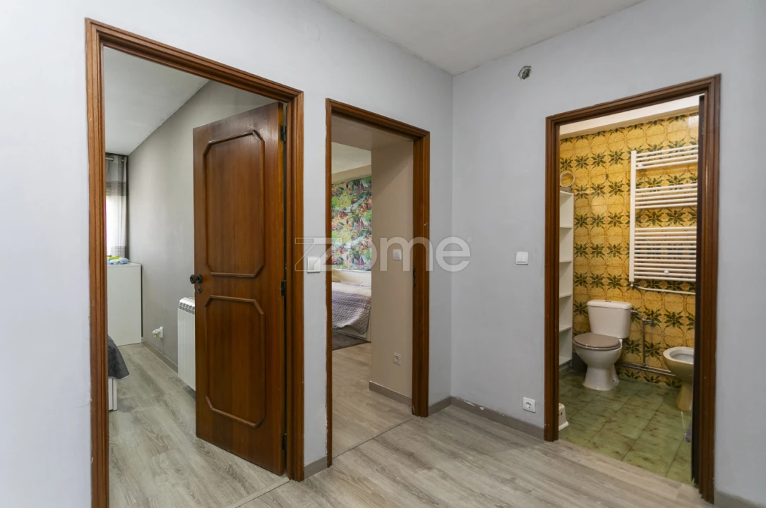 Apartamento T3 para Venda em Ramalde Foto 8