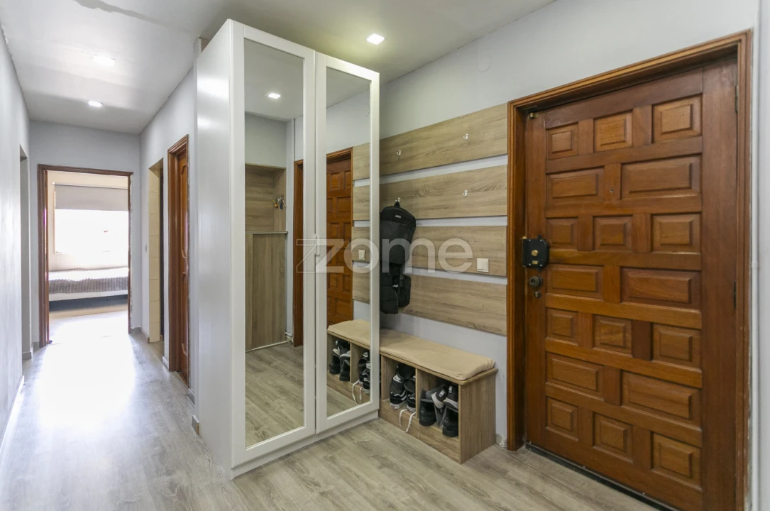 Apartamento T3 para Venda em Ramalde Foto 13